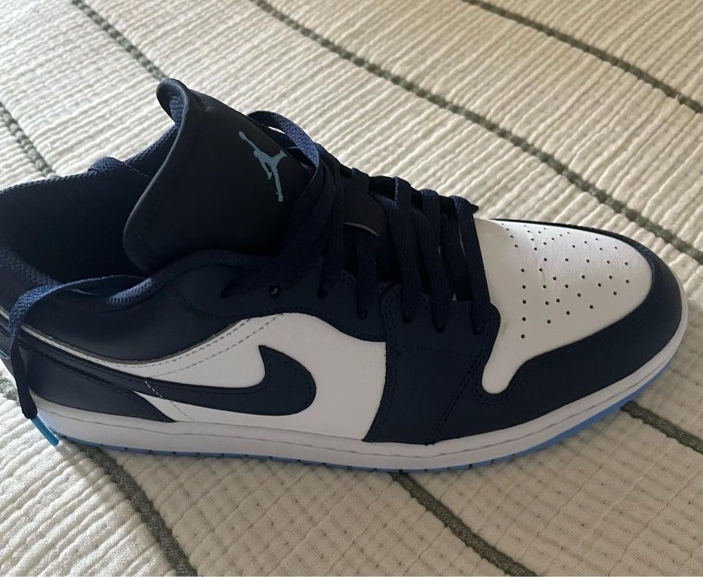 Nike Air Jordan - 2