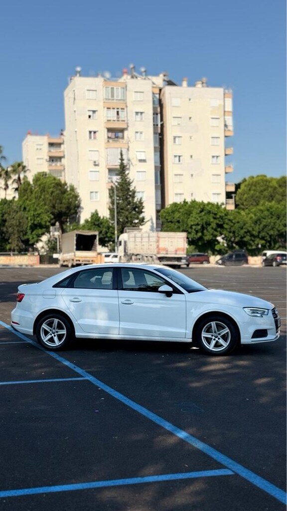 EN DÜŞÜK KM’Lİ AUDI A3SEDAN,52BİNKM,TRAMERSİZ,DEĞİŞENSİZ,BOYASIZ - 4