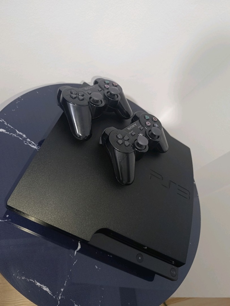 Sıfır Ayarda PlayStation 3 Slim - 2