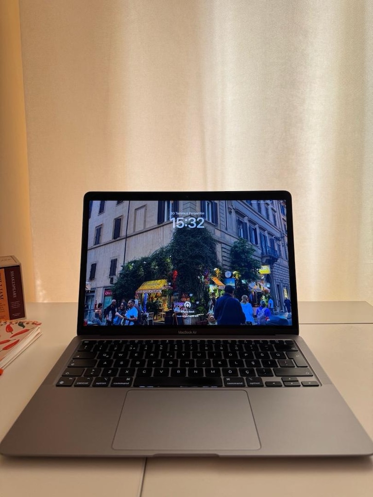 Macbook Air MGN63TU/A - 7
