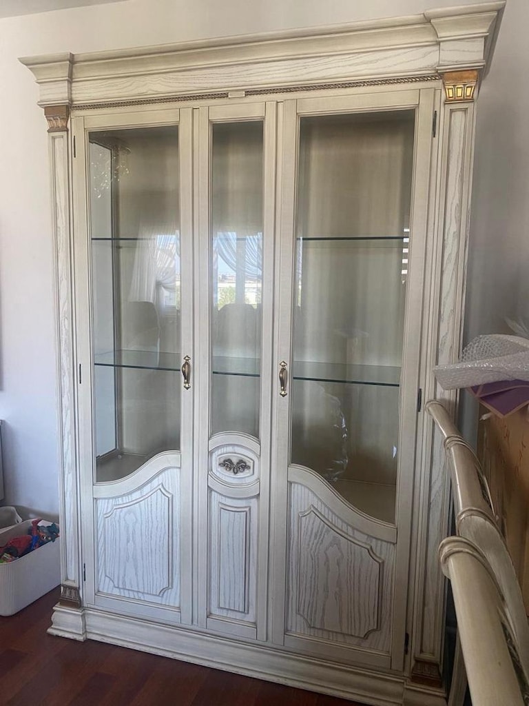 ACİL SATILIK KONSOL VE VİTRİN TAKIMI - 4