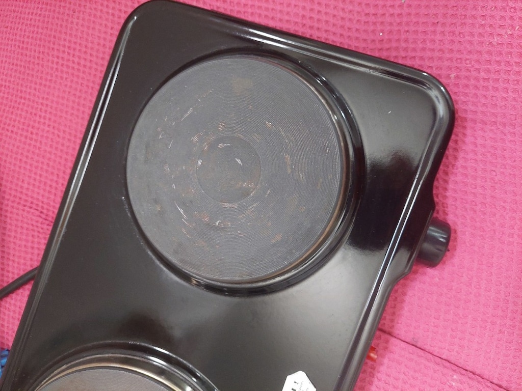Arnica elektrikli ocak. 2 gözlü. Tertemiz hiçbir sıkıntısı yok. - 3