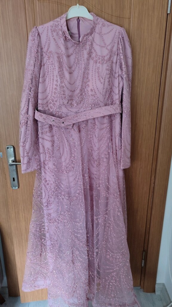 pembe renk elbise sıfır hiç giymedim - 2