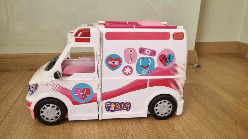Barbie ambulans - 3