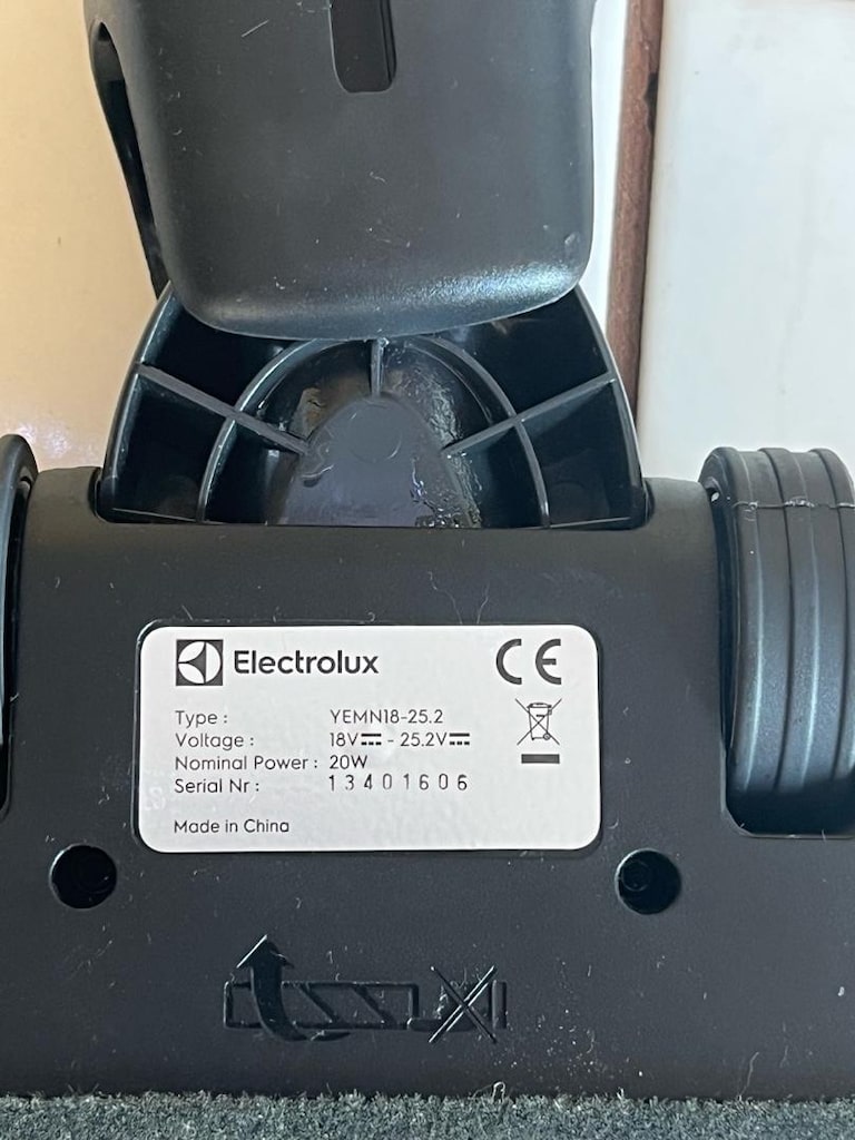 Electrolux WQ71-P50IB ve Pure Q9 Dikey Süpürge Turbo Başlık - 6