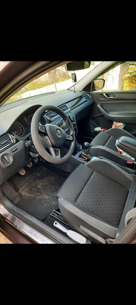 skoda rapid - 7