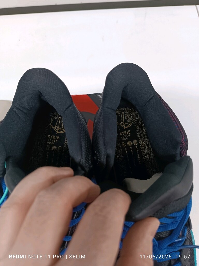 Nike Kyriee Basketbol - 5