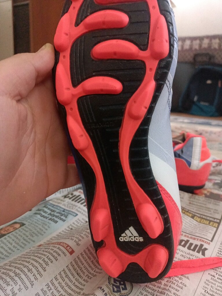 Orijinal (Adidas krampon Messi serisi F5 TRAXION) - 2