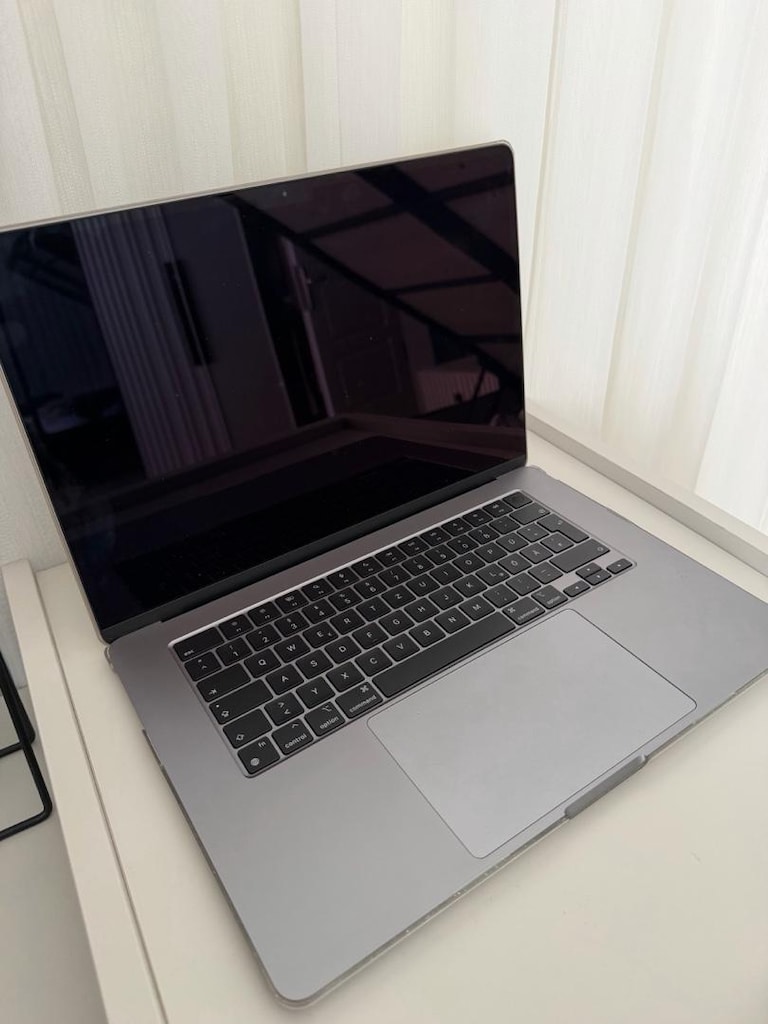 APPLE Mackbook AİR 2023 - 6
