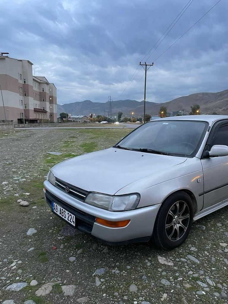Toyota Corolla 1997 1.6 GLİ Efsane Kasa - 3