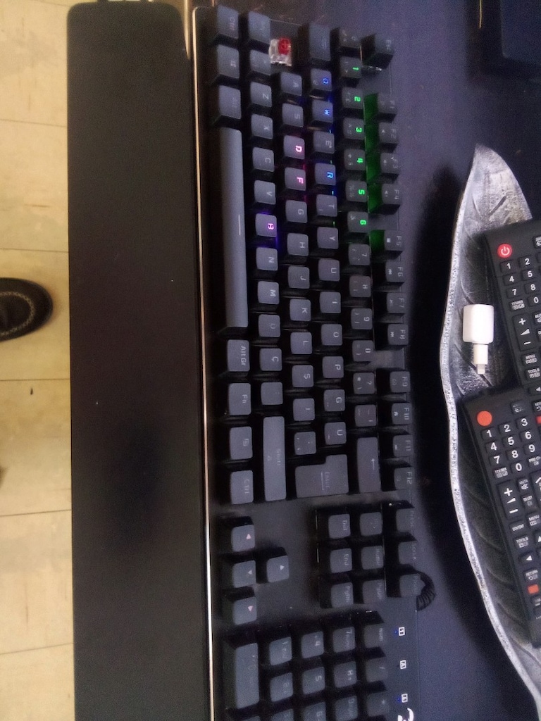 Game power.isikli klavye.usb girişli.kablolu. - 2