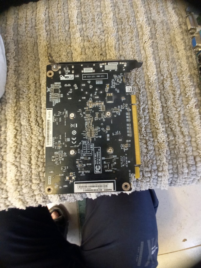 Rx550 2 gb dd5 64 bit Şapire ekran kartı - 2