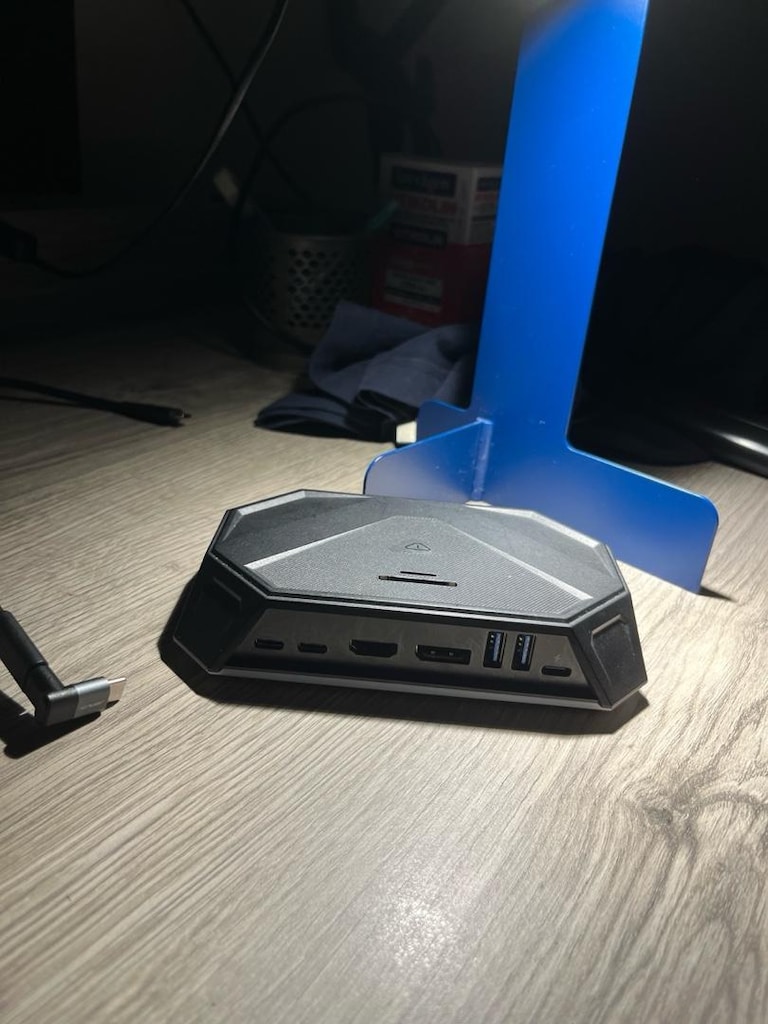 Asus Rog Ally Z1 Extreme - 2