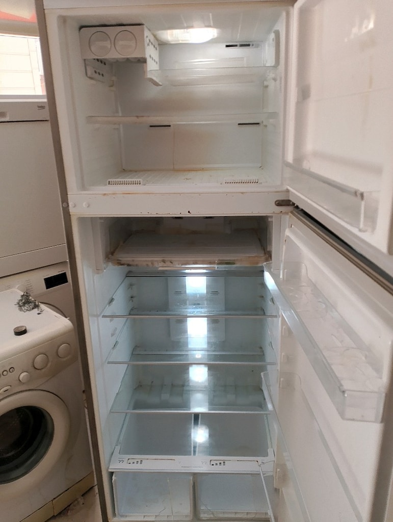 Ariston Hotpoint nofros buzdolabı nakliye kurulum dağil sorunsuz - 5