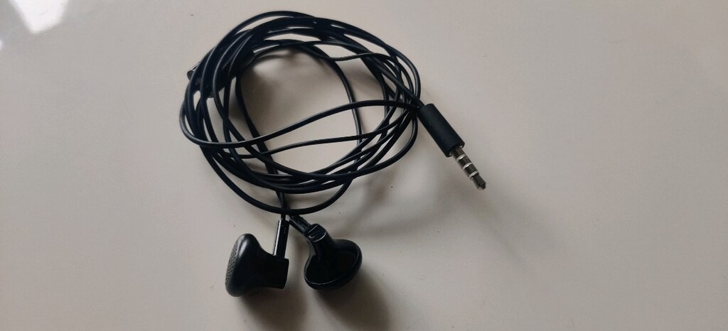 Nokia WH-108 Kulaklık. Orijinal ürün, sıfır ayarında, süper sesi var. - 3