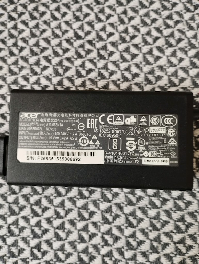 Orijinal Acer Laptop Şarj Adaptörü - 3