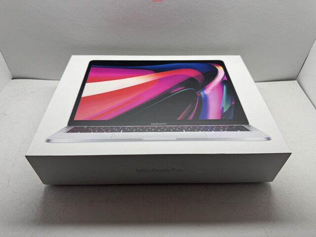 MACBOOK PRO BARLI 2020 M1 İŞLEMCİ 256 NVME 8 GB RAM