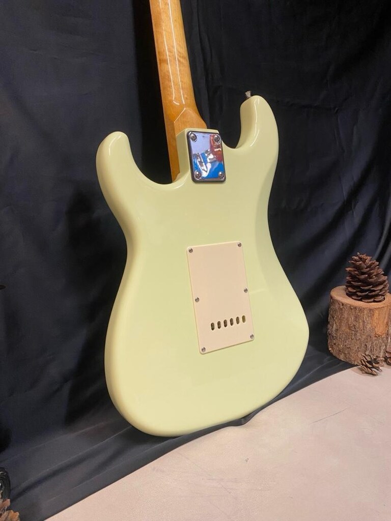 Astrea AST-350 WH Stratocaster Elektro Gitar - 8