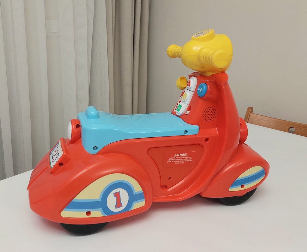 Fisher-Price Eğlen & Öğren Yaşa Göre Gelişim Eğitici Scooter - 4
