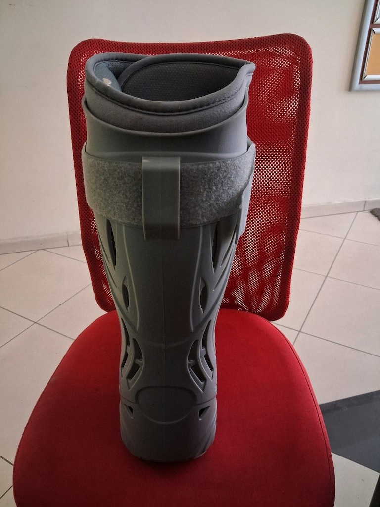 WAIKER BOT M BEDEN ÜRÜN SİFİR GİBİ ÇOK TEMİZDİR KARGO BEDAVA - 5
