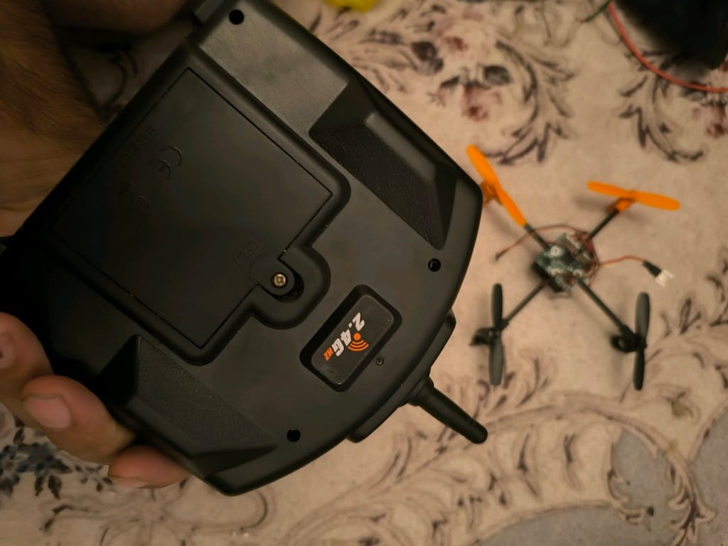 dron - 5