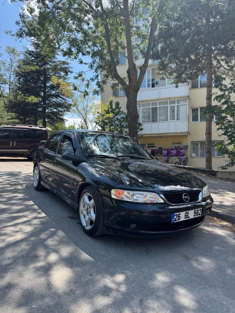 Opel vectra - 3