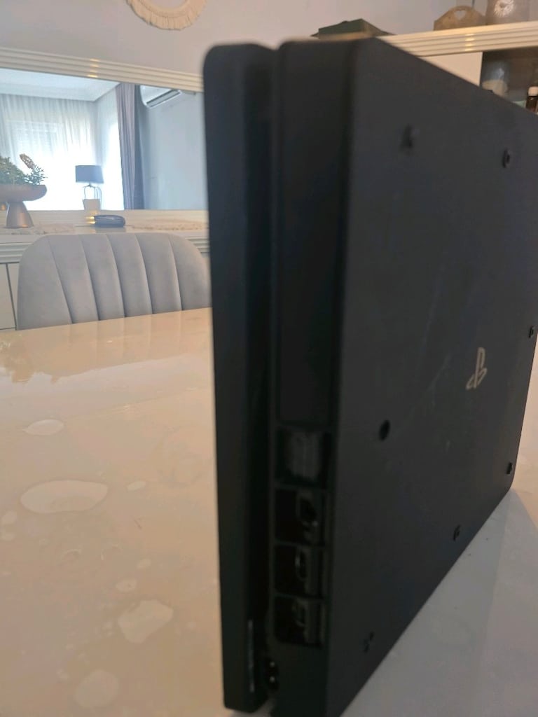 ps4 slim kas 500 GB temiz - 3