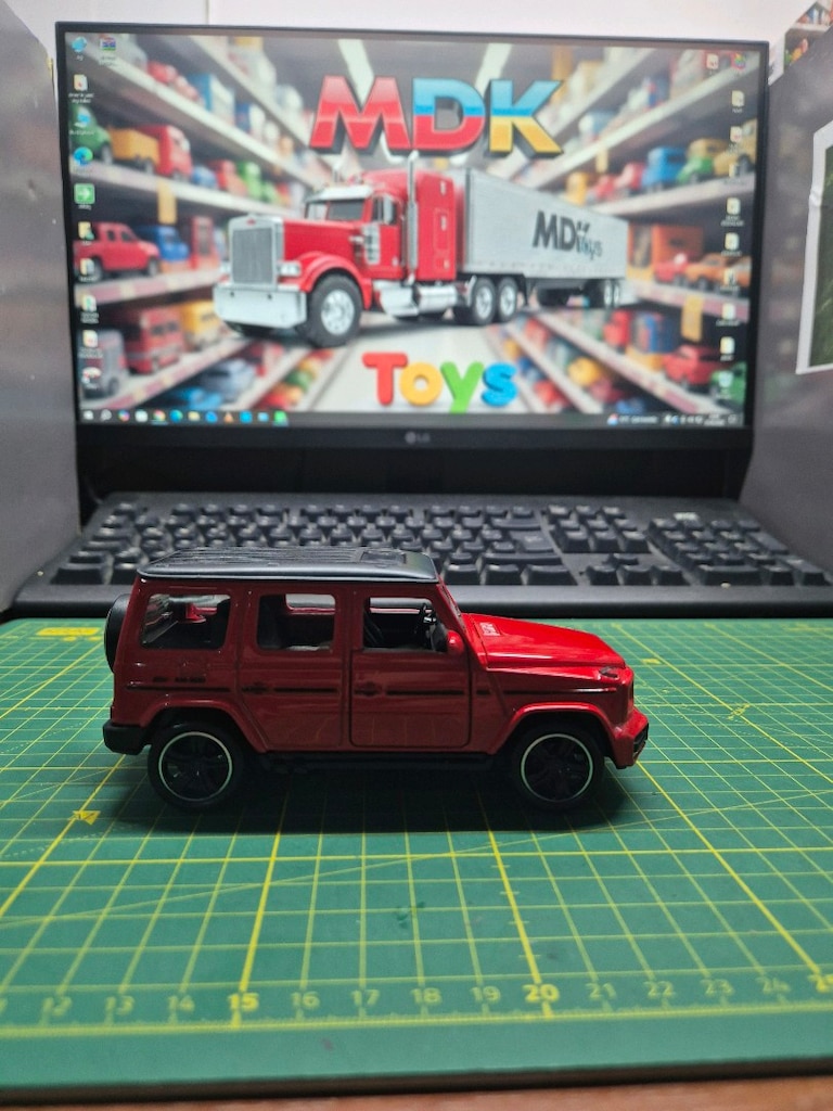 Die.cast Metal jeep - 10
