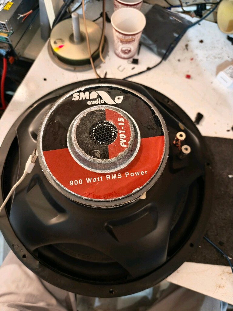 SM audio 38 cm bass - 2