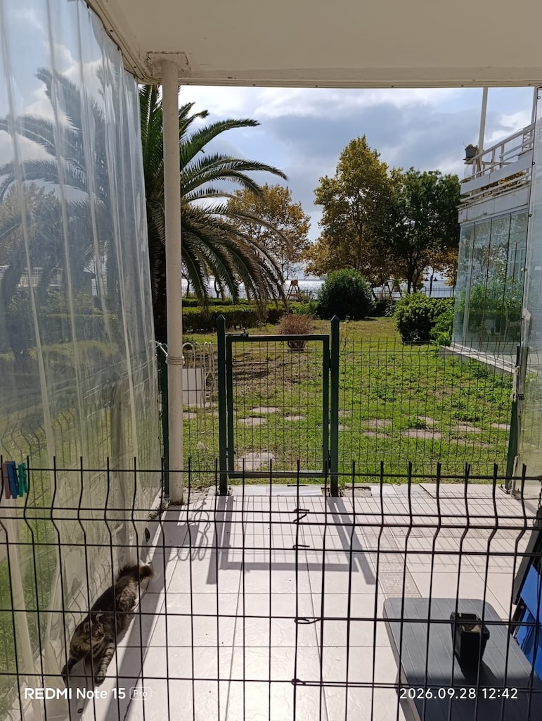 Metal Bahçe Çiti ve Kapısı (Direkler ve Yedek Dahil) 11,5 m - 3
