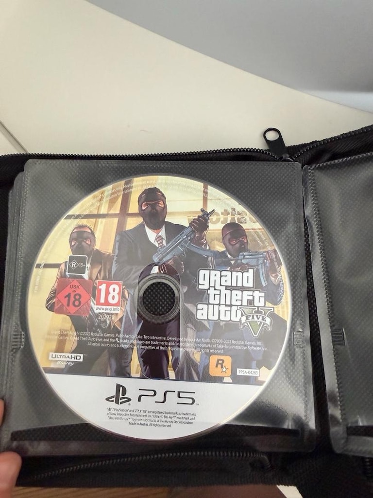 Playstation PS 5 - 6