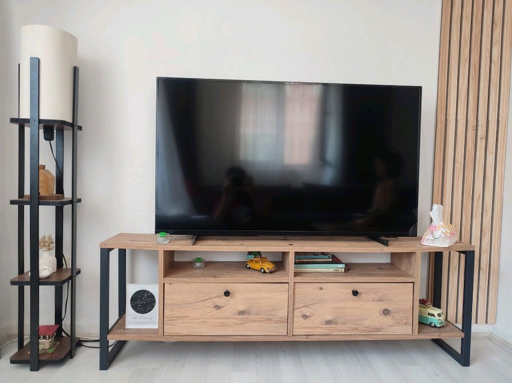 tv sehpası ve lambader - 2