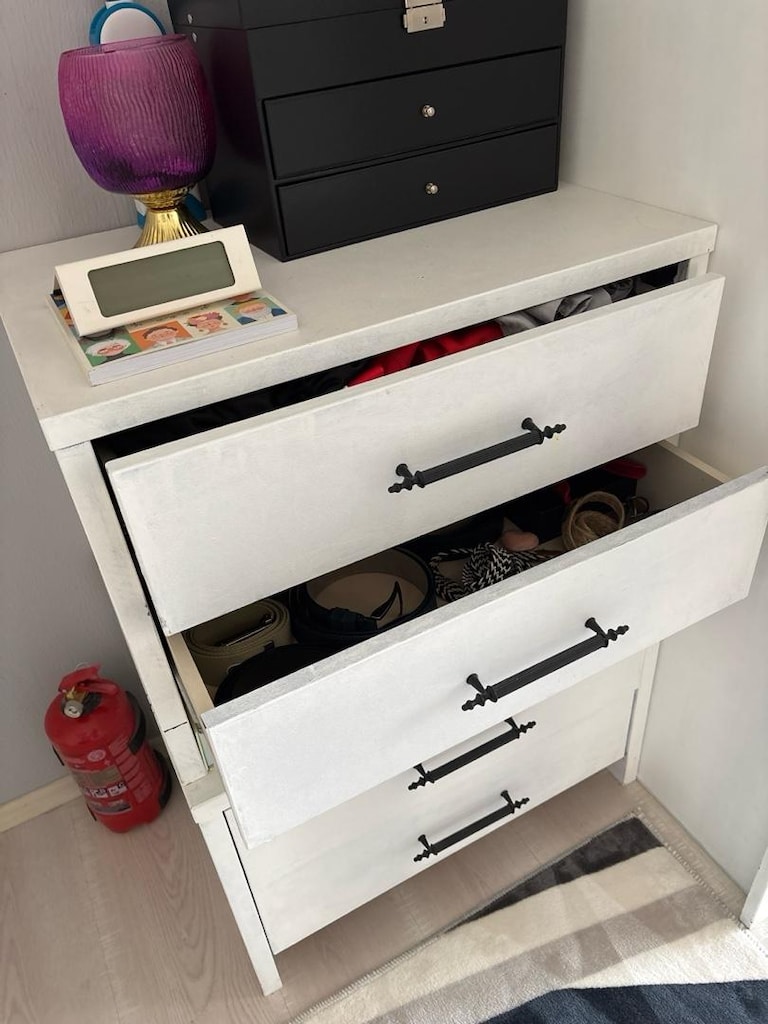 Işıklı Şifonyer + 2 Adet Komidin - 6