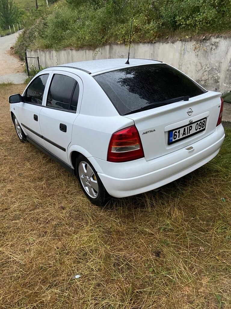 opel Astra 1,6 comfort - 10
