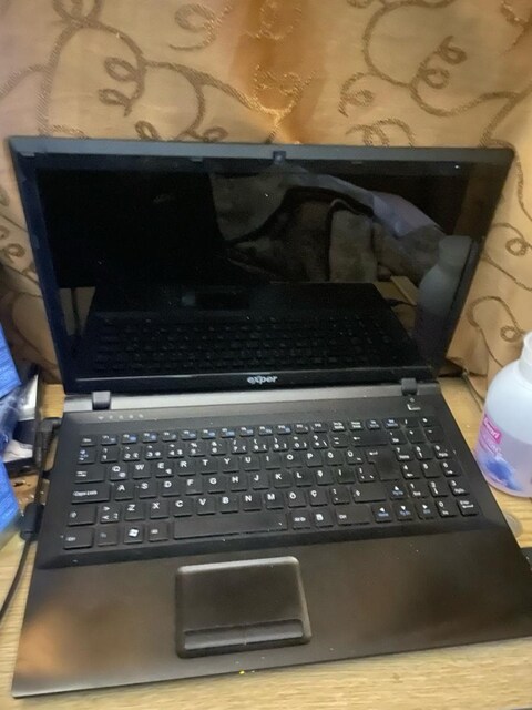 LAPTOP dizüstü bilgisayar