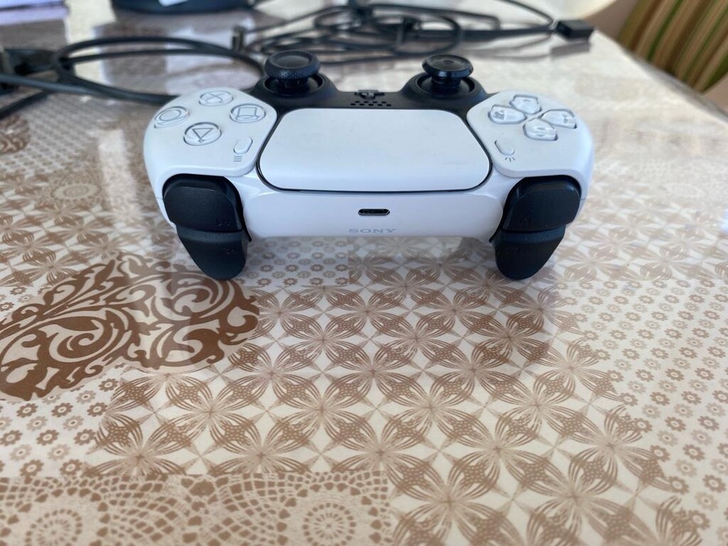 Az Kullanılmış Simülasyon ve Oyun Seti: PS5 + F1 Kokpit + Logitech G29 - 7