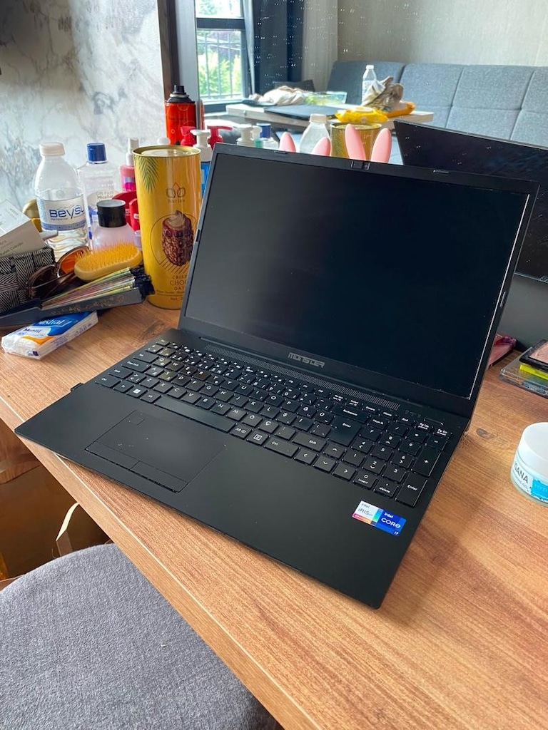 MONSTER HUMA H5 V4.2- İNTEL CORE İ7 -32GB RAM-İNTEL İRİS XE GRAPHİCS