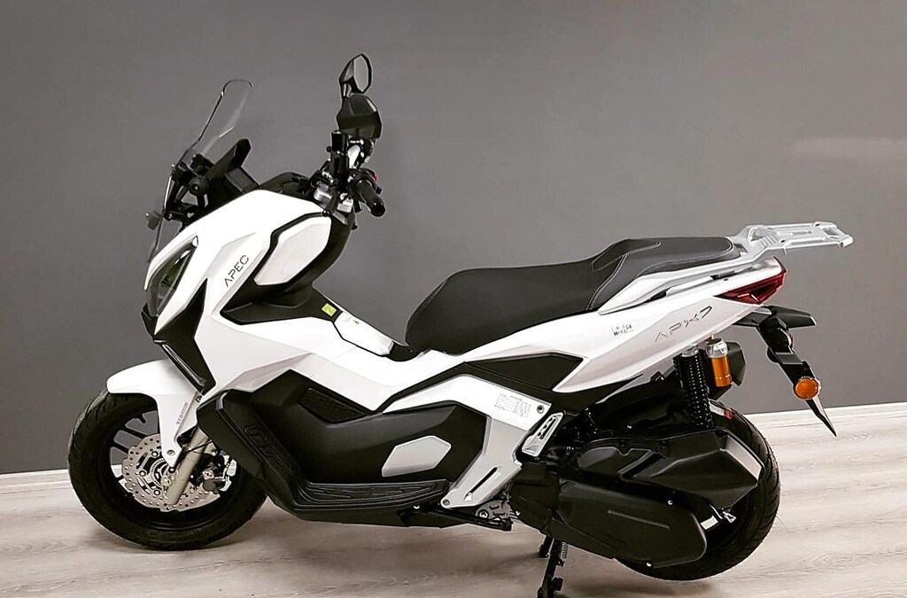 VADE FARKSZ 6 AY VE UFAK FARKLI 12 TAKSİT İLE APEC APX7 200'Cc SCOOTER - 2