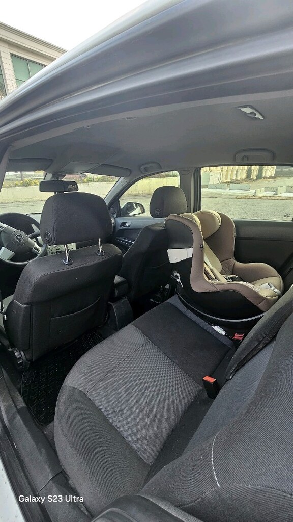 2010 Opel Astra 1.3 CDTI - 13