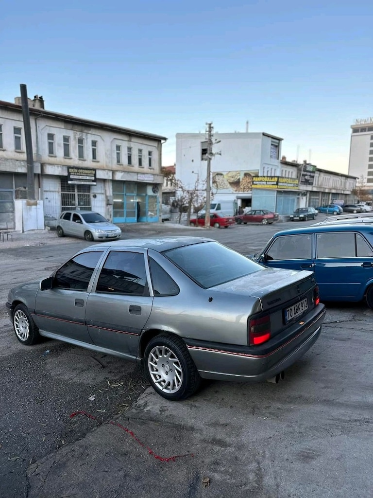 Opel Vectra - 5