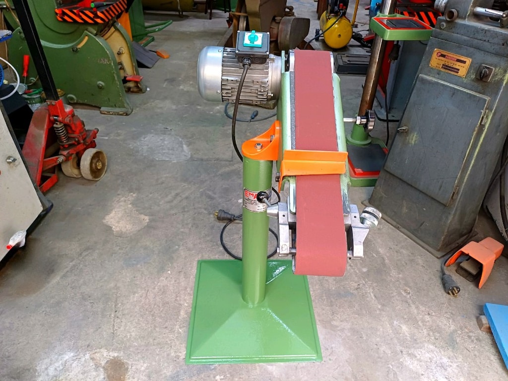 EMA KAFKAS 1500 X 100 ŞERİT BANT ZIMPARA MAKİNASI - 2