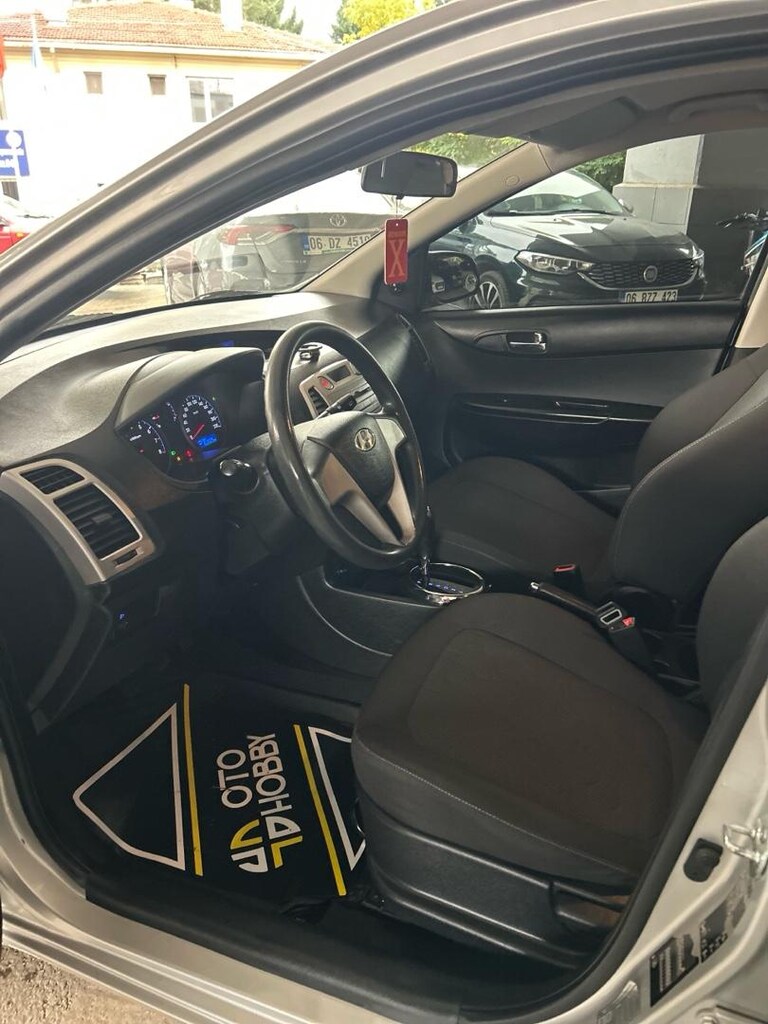 2011 1.4 TAM OTOMATİK 103.000 km’de BENZİNLİ - 8