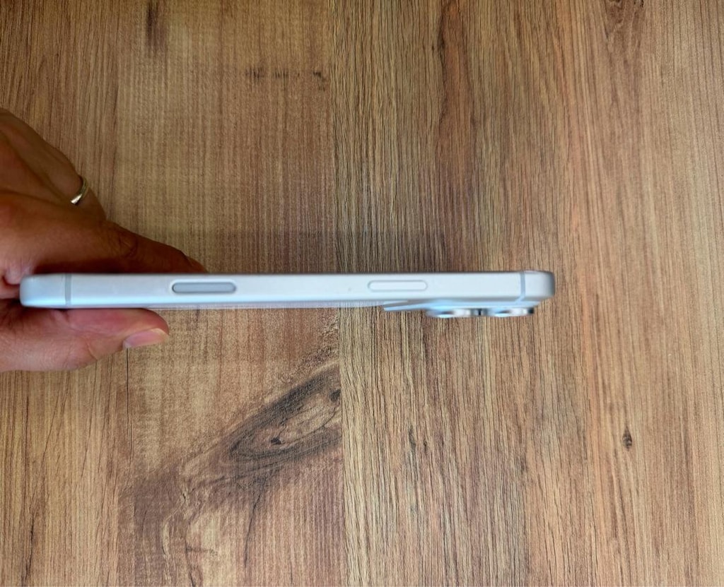 iPhone 17 pro max - 5