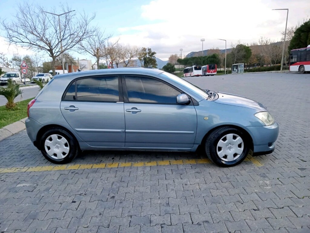 tomoページ aracımız temizdir 2004 model Toyota Corolla Terra - letgo'dan
