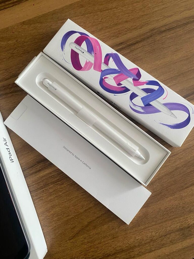 iPad Air 11 M2 128GB Wi-Fi Space Gray + Apple Pencil Pro - 3
