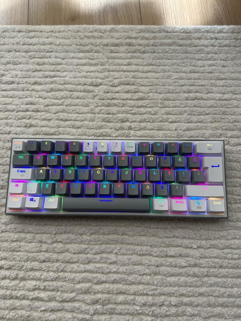 Redragon K616-RGB %60 mekanik klavye - 2