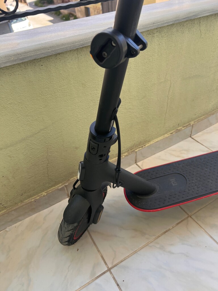 Xiaomi Mi Pro 2 Elektrikli Scooter + Yale Maximum Security Kilit (Set) - 5