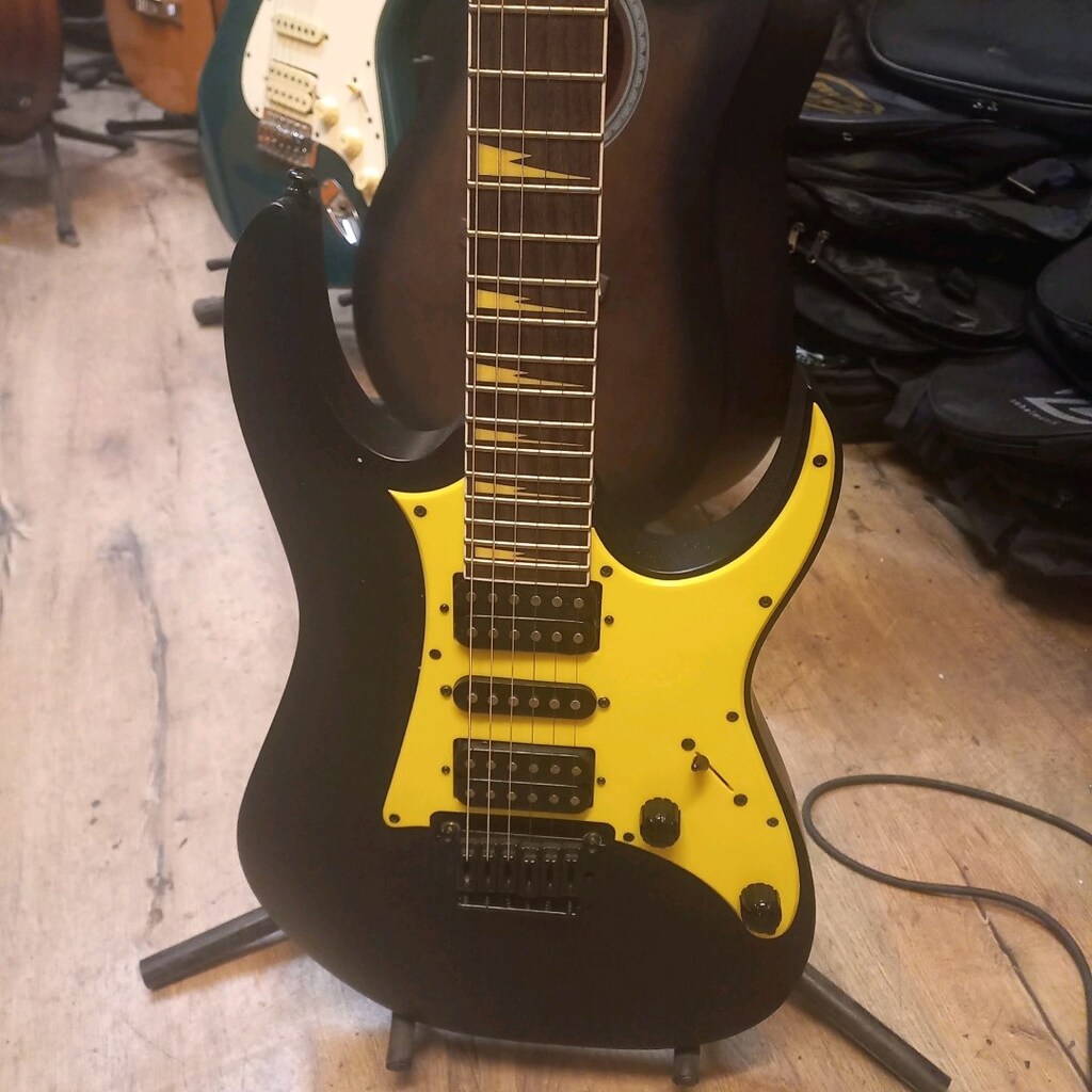 Ibanez grg150dx elektro gitar.. Sifirdan farksiz - 2