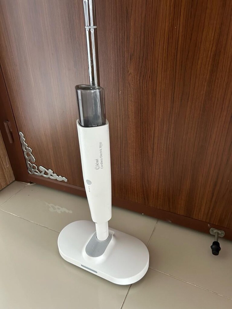 Led ışıklı,elden kumanda edilebilen mop - 2