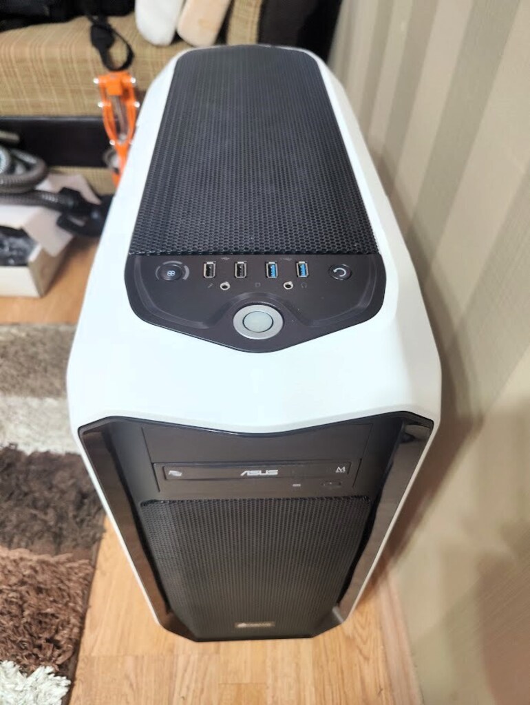 CORSAIR GRAPHITE SERİSİ 780T FULL TOWER KASA - 10